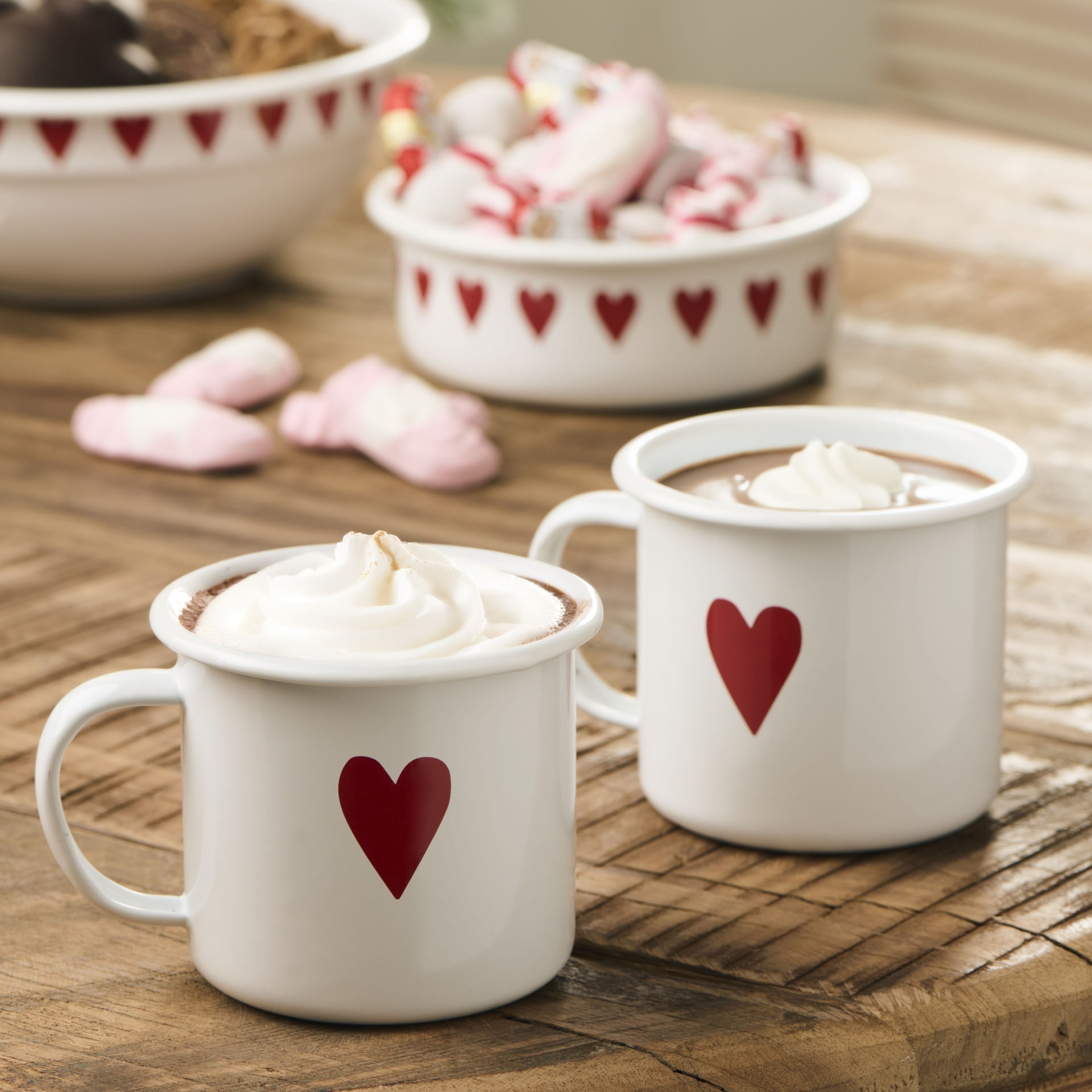 134144-smaltovany-hrnek-red-heart-300-ml (1)